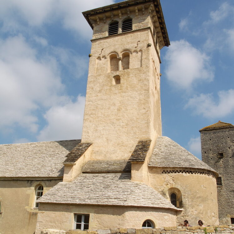 Église St. Martin (XI-XIIe s.)