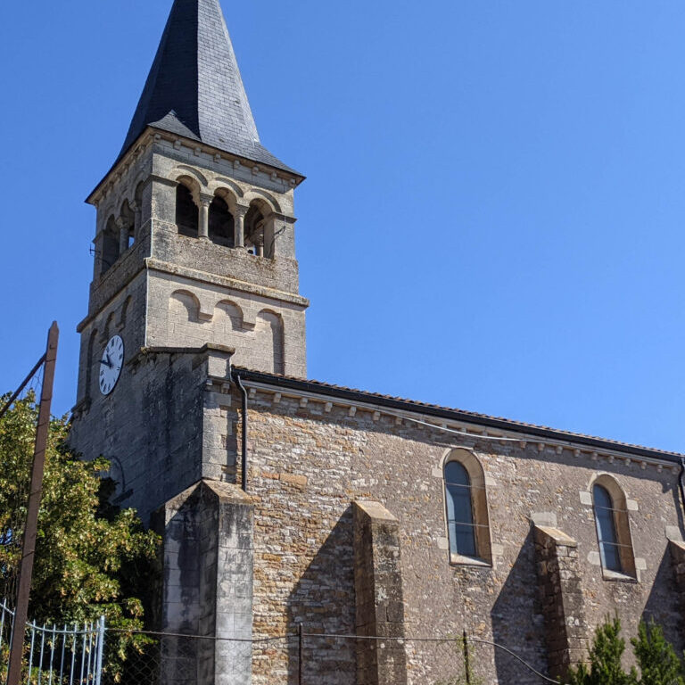 Massilly Église Saint Denis